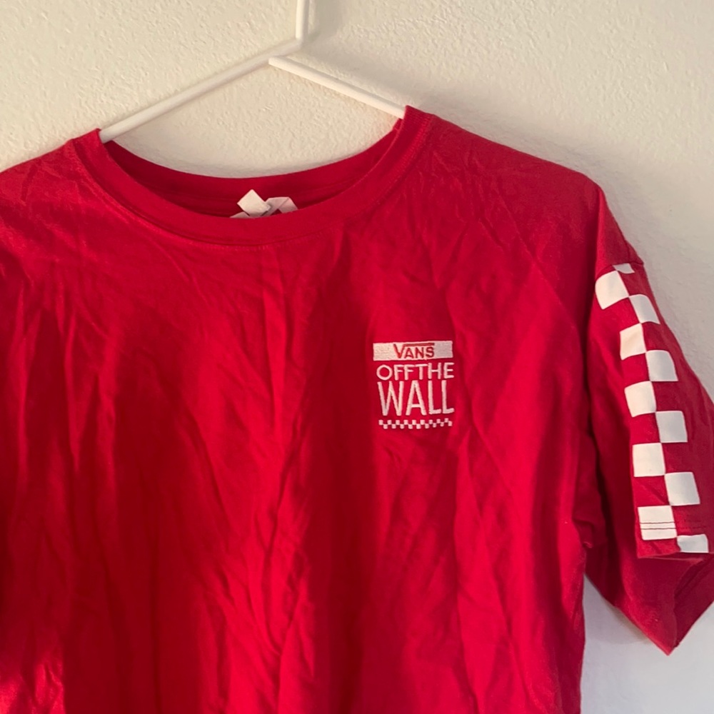 Cropped vans shirt